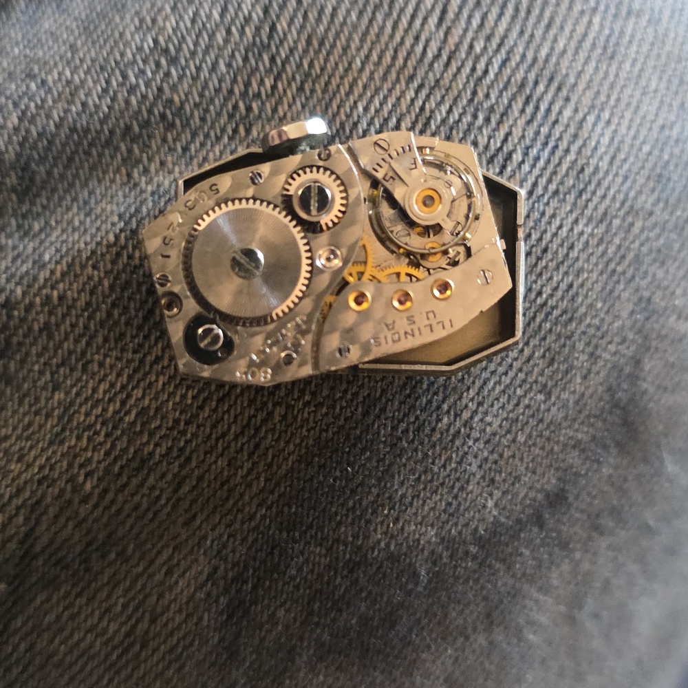 Illinois Silver-tone Vintage Rectangular Wristwat… - image 7